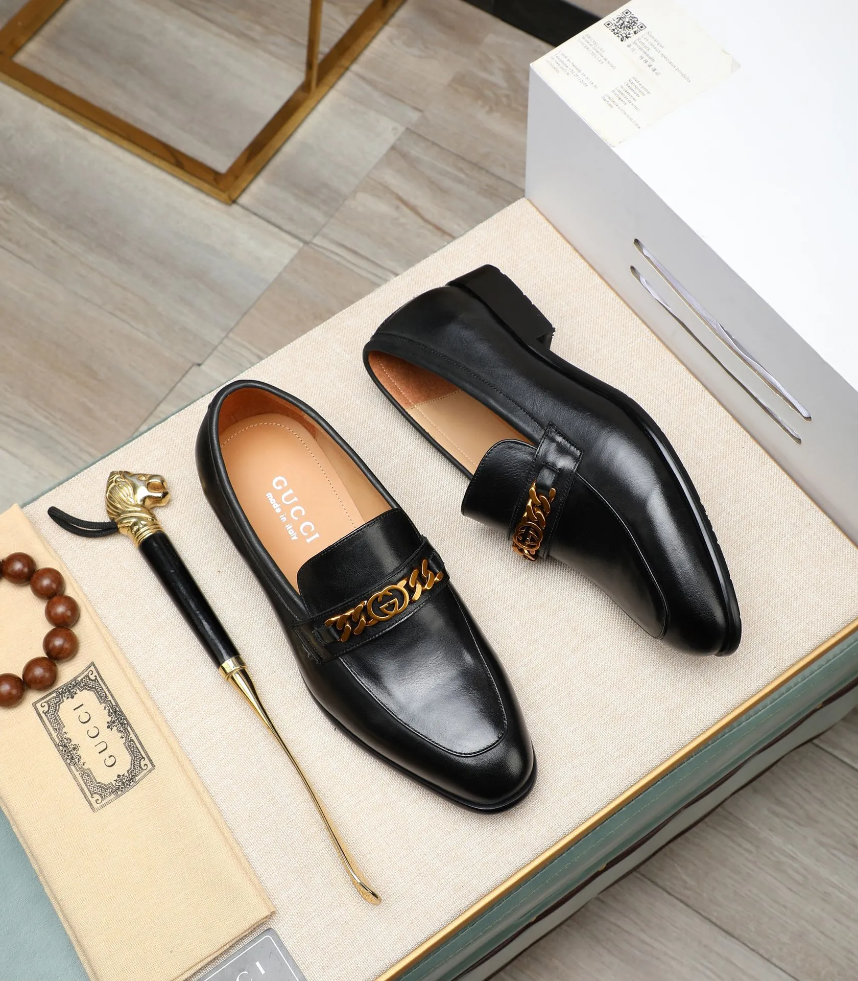 Men's shoes 💰500 📛📛 Original version (water-dyed cow lining) GUCCI official website formal shoes 🌀 Italian 🇮🇹 imported cowhide ➕ top imported water-dyed cowhide lining 💋 fine handmade original bottom, the real thing looks better when photographed in person Standard size 38-44 (45 46 customized)